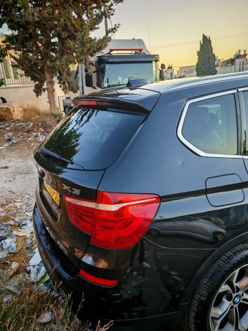 ב מ וו X3