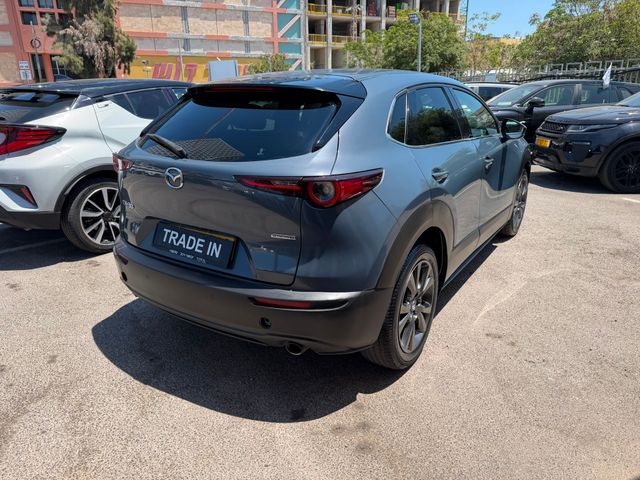 מאזדה CX-30
