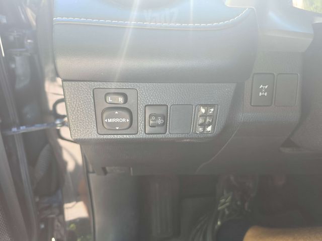 טויוטה RAV4