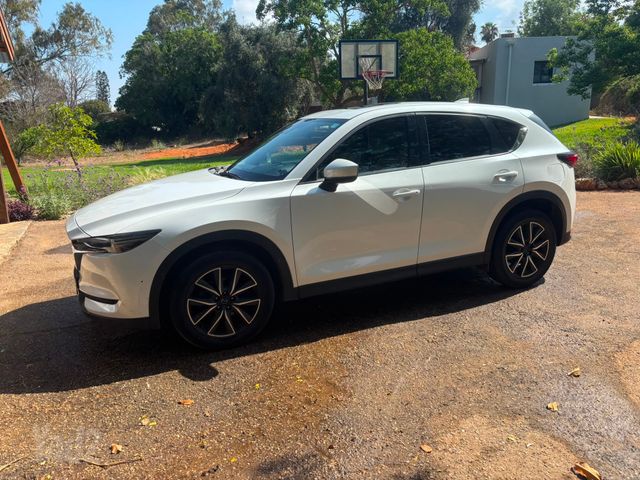 מודעת רכב מאזדה CX-5