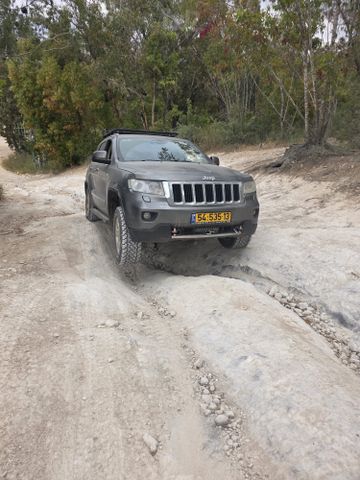 ג'יפ גרנד צ'ירוקי
