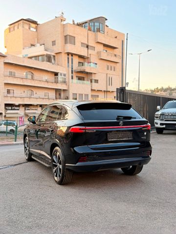אם ג'י EHS PHEV