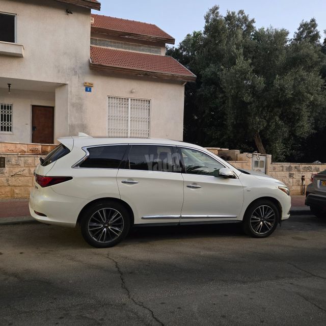 אינפיניטי QX60