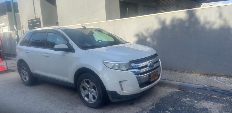 מודעת רכב פורד אדג'