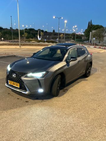 לקסוס UX
