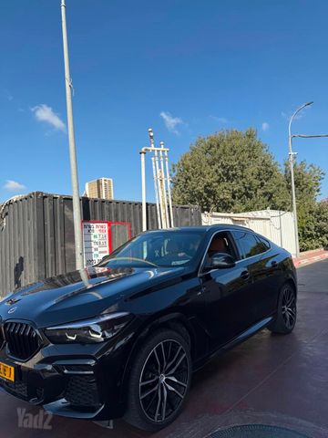ב מ וו X6
