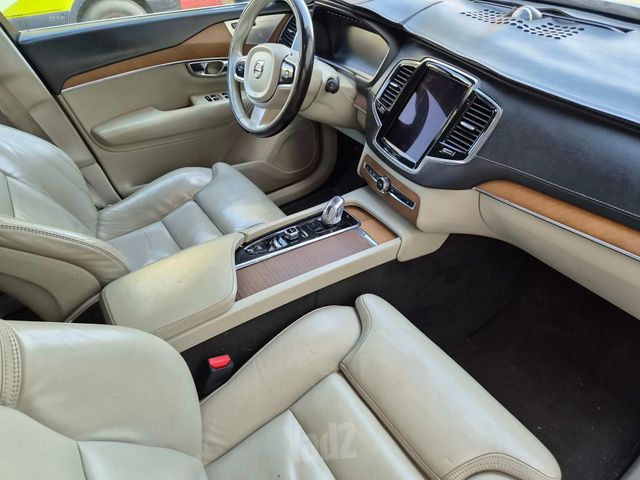 מודעת רכב וולוו XC90