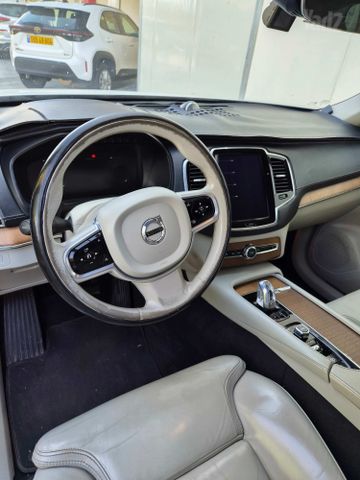 וולוו XC90