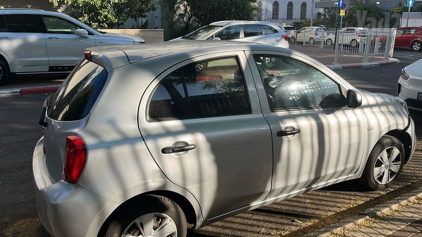 מודעת רכב ניסאן מיקרה 1