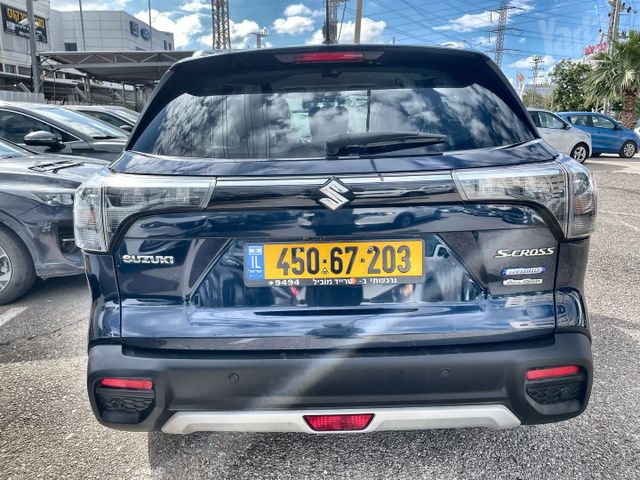 סוזוקי S-Cross