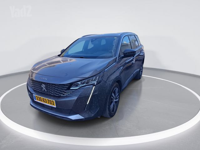 פיג'ו 5008