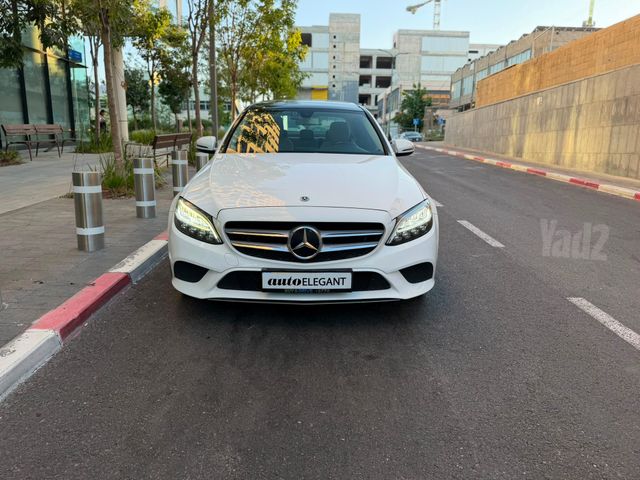 מרצדס-בנץ C-class