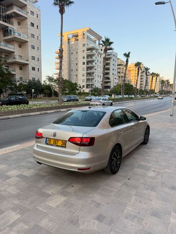 פולקסווגן ג'טה