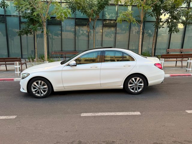 מרצדס-בנץ C-class