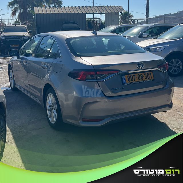 טויוטה קורולה