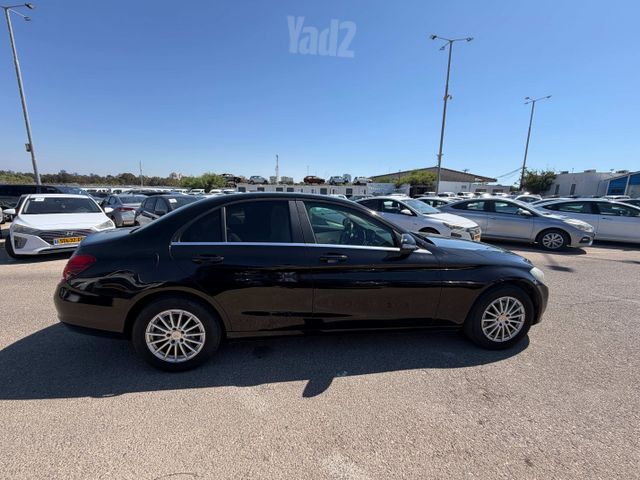 מרצדס-בנץ C-class
