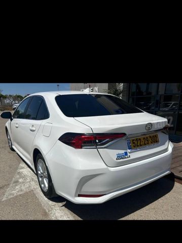 טויוטה קורולה