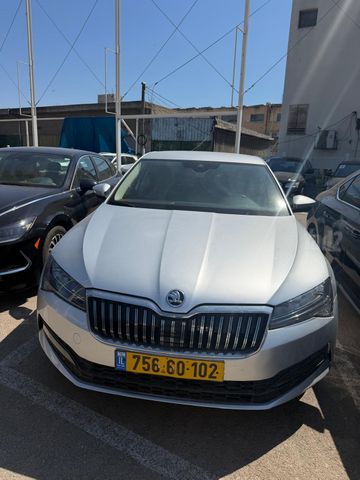 מודעת רכב סקודה סופרב