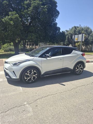 טויוטה C-HR