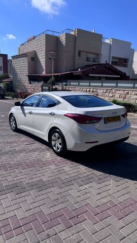 יונדאי I35