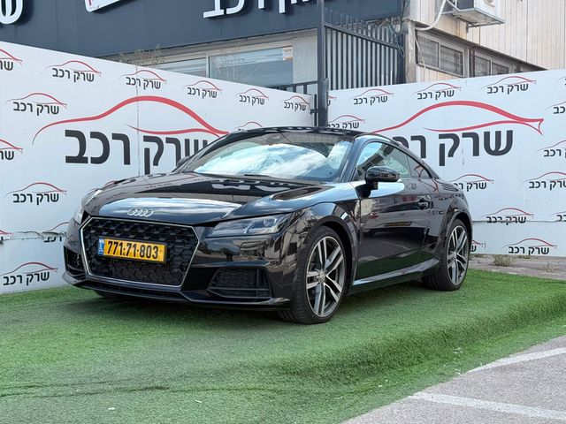 אאודי TT