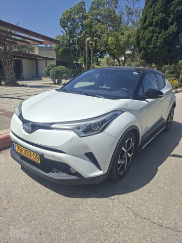 טויוטה C-HR