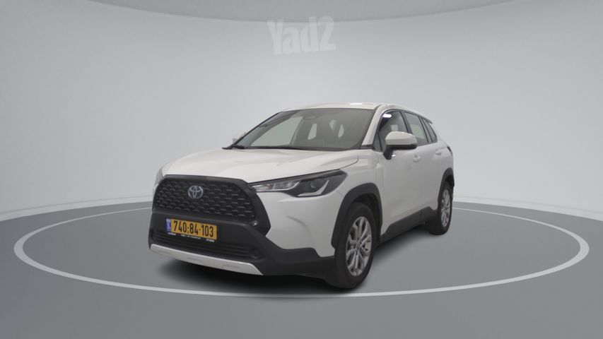 מודעת רכב טויוטה קורולה קרוס
