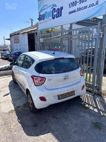 יונדאי i10