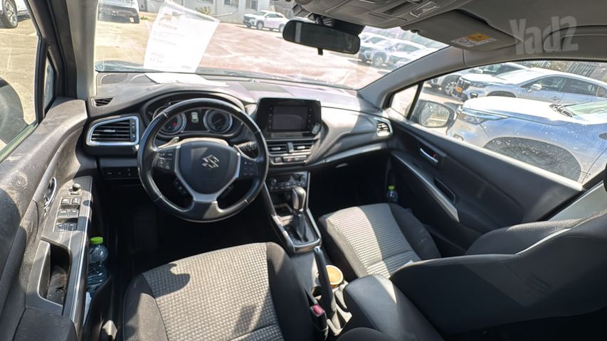 סוזוקי S-Cross