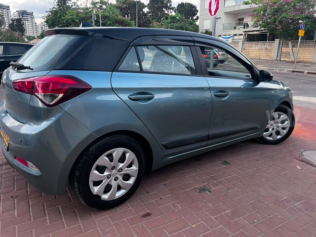 יונדאי i20