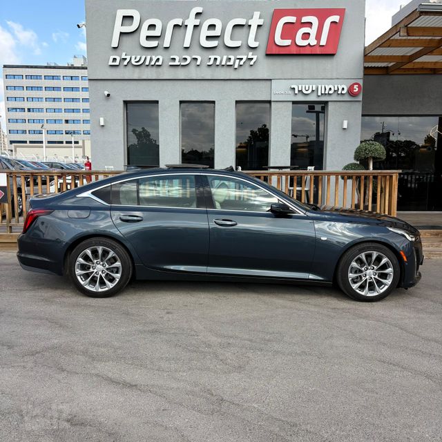 קאדילק CT5