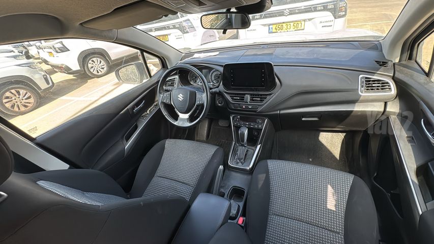 סוזוקי S-Cross