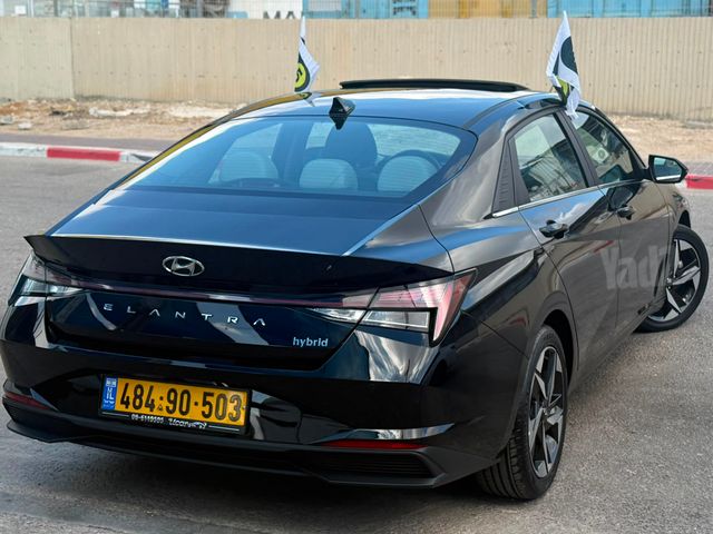 יונדאי אלנטרה