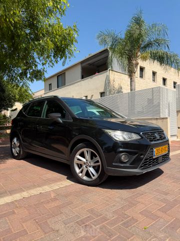 מודעת רכב סיאט ארונה