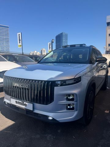 ג'אקו J7