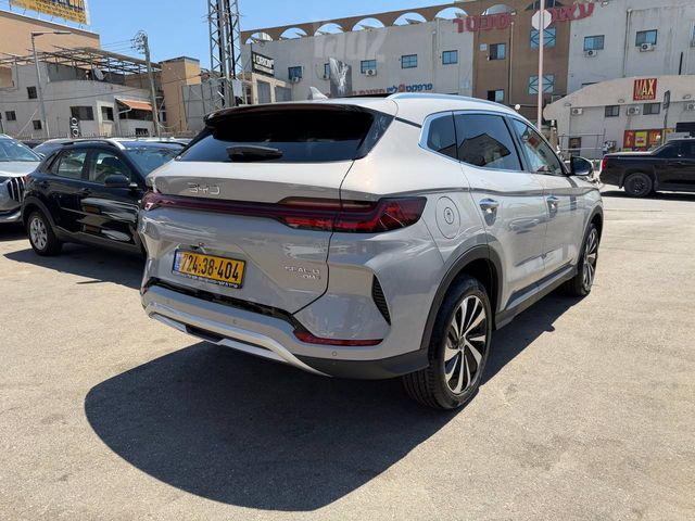 בי.ווי.די סיל U