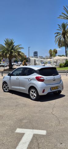 יונדאי i10