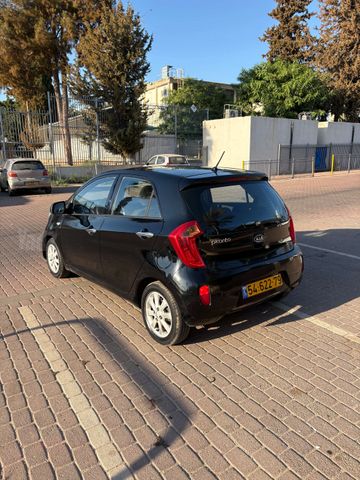 קיה פיקנטו