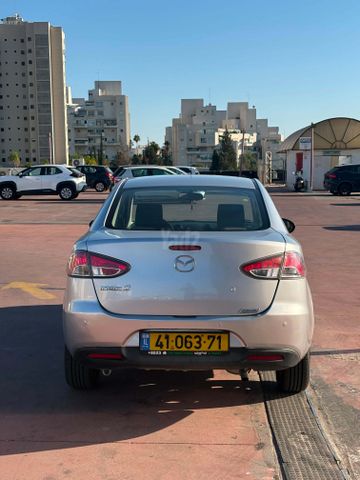 מאזדה 2