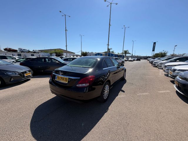 מרצדס-בנץ C-class