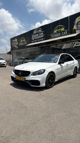 מודעת רכב מרצדס-בנץ E-class