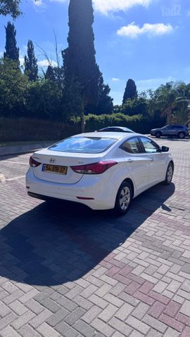 יונדאי I35
