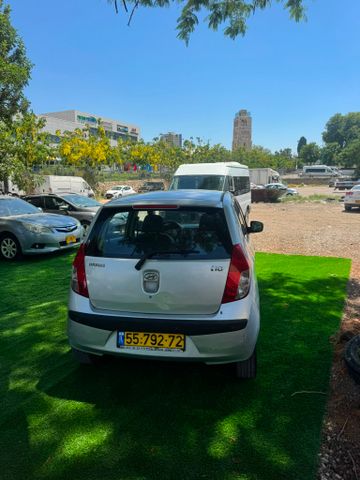 יונדאי i10