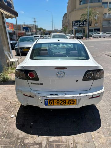 מאזדה 3