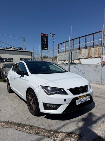 מודעת רכב סיאט לאון 1