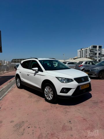 מודעת רכב סיאט ארונה