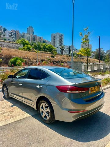 יונדאי אלנטרה