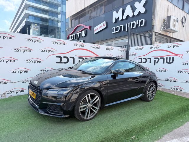 אאודי TT