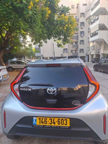 מודעת רכב טויוטה אייגו X