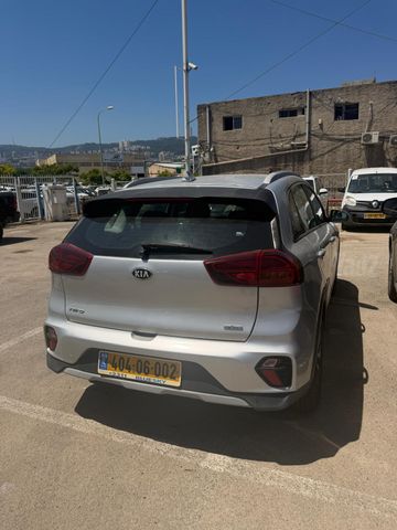 קיה נירו